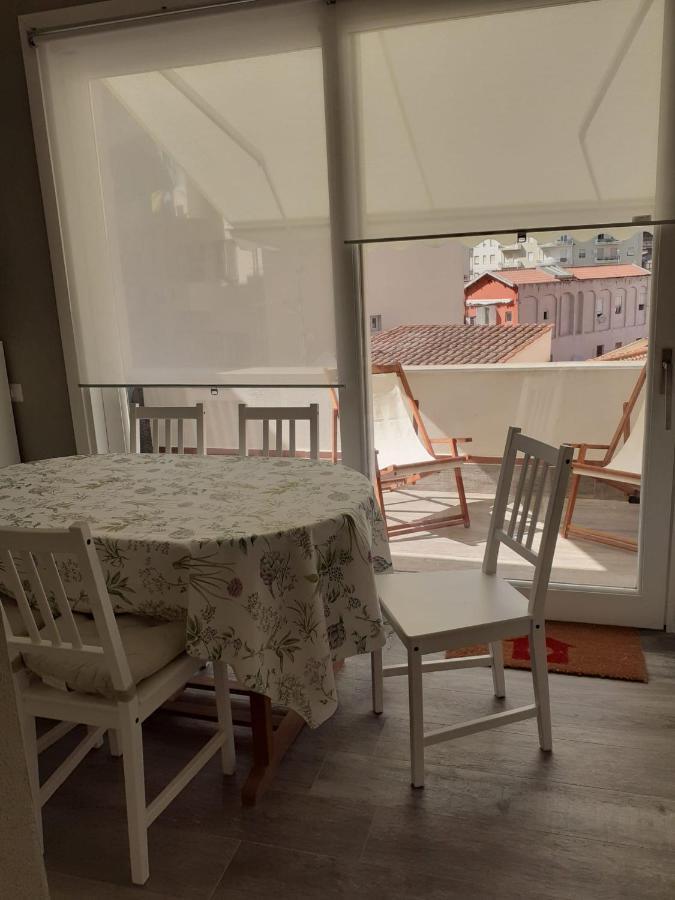 Momhouse - Appartamento - Κάλιαρι Εξωτερικό φωτογραφία