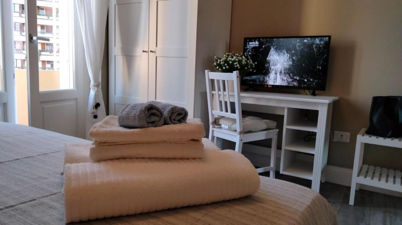Momhouse - Appartamento - Κάλιαρι Εξωτερικό φωτογραφία
